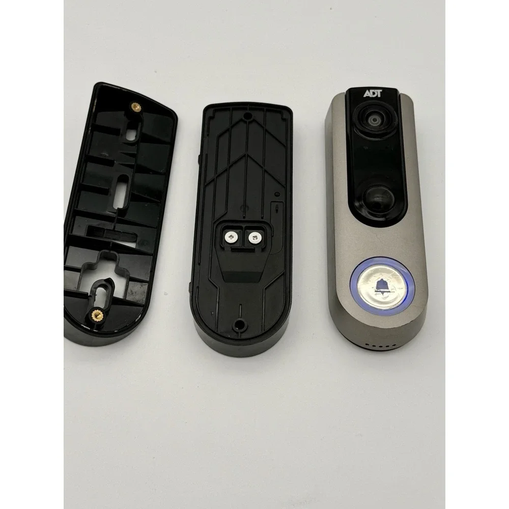 ADT DBC835-V2 Wireless HD Video Doorbell Camera w/ Mount Plate Tested Working